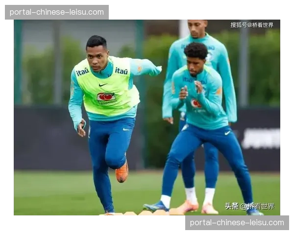 巴西左后卫桑德罗带伤作战，高龄防线的体能储备面临严峻考验